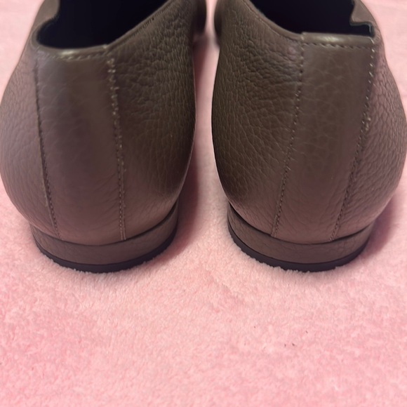 Everlane Brown Textured Leather Flats - Picture 4 of 7